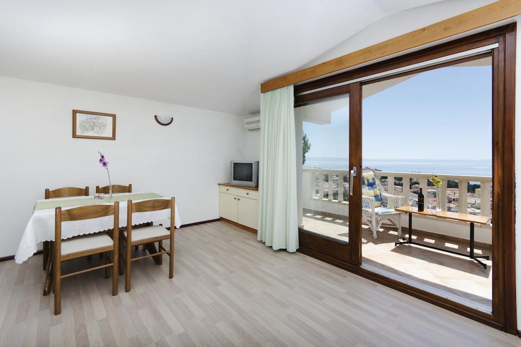 Apartments Ana Baška Voda Quarto foto