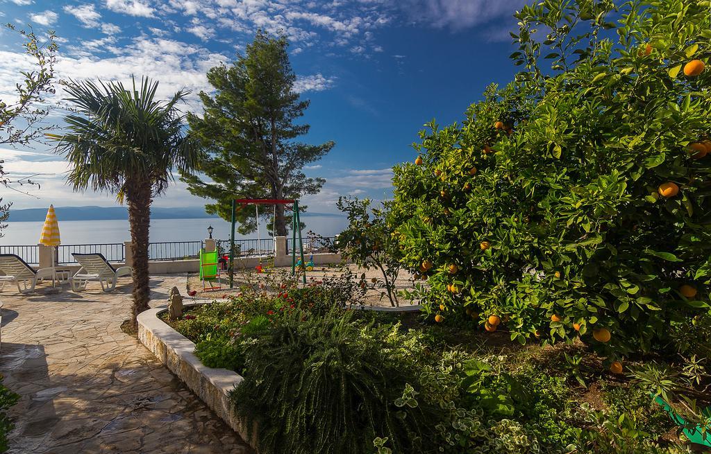 Apartments Ana Baška Voda Exterior foto
